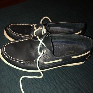 Sperry Boat Shoes (Navy)